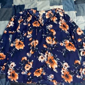Krazy Kat Women’s Blue Floral Blouse. Size L